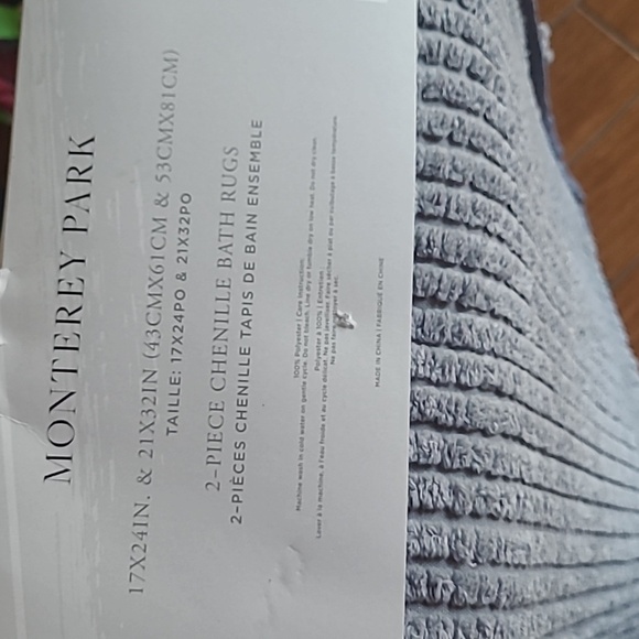 Chenille Bath Rug Set - Picture 8 of 8